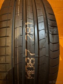 R20 245/35/20 PIRELLI P ZERO RSC NOVE.MERCEDES E.BMW 5 - 2