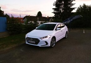 Hyundai Elantra 1.6 Benzin - 2