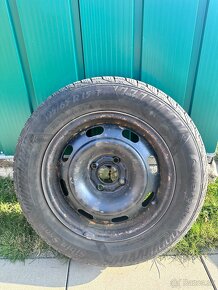 Predám zimne pneumatiky 195/65R15 na diskoch 4x108 - 2