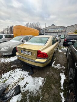 VOLVO S60 2.4 BEZ STK POJAZDNE - 2