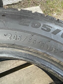 Pirelli 205/65 R16C 2x=60e - 2