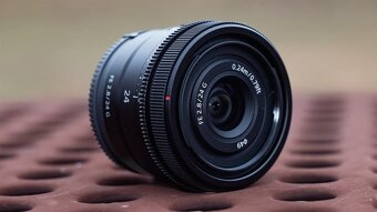 Sony 24mm f2.8 G - 2