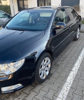 Predám škoda superb 2.0 TDi 103kW DSG - 2