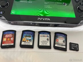 PS VITA PCH-1004 OLED +4hry+4gb karta - 2