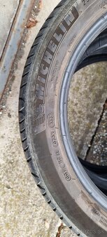 Michelin PRIMACY 4 235/45 R18 2ks - 2