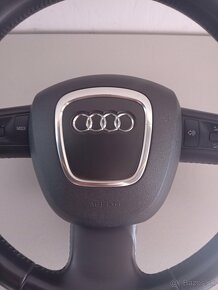 Audi A8 D3 trojramenny volant - 2