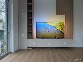 65 palcovy TV s podsvietením Ambilight Philips 65PUS8007 - 2