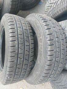 Predam zimne 2x 215/65R16C Pirelli - 2