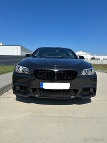 Predám BMW 550i 330kW 490PS - 2