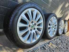 ŠKODA LAUREL+Letné Pneu Bridgestone 225/45 R17 - 2