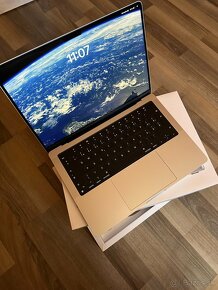 Macbook pro 2021 14inch m1 512gb Silver - 2