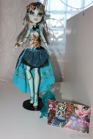 Monster High - Frankie Stein - 2