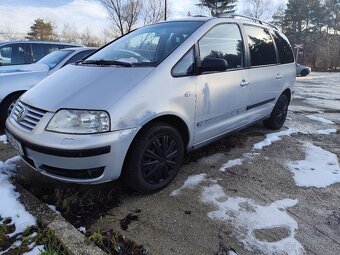 Predám Volkswagen Sharan 19 TDI 85kw - 2