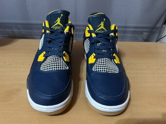 Jordan 4 modré - 2