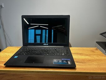 ASUS X553M - 2