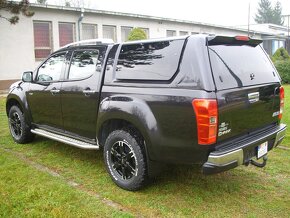 ISUZU D-MAX Double CAB 2.5 Tdi Premium 4x4 MT6 - 2