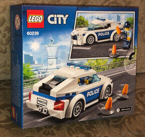 Lego City 60239 Policajné auto - 2