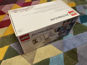 Lego Architecture Studio 21050 - 2