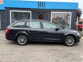 Škoda Octavia Combi 2.0 TDI Business - 2