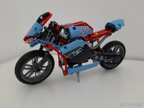 Lego Technic 2x motorka - 2