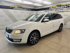 Škoda Octavia Combi 2.0 TDI Elegance/Style - 2