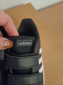 Tenisky Adidas, č.27 - 2