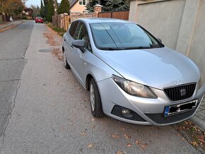 Predám Seat Ibiza rok 2008, benzín - 2