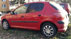 Peugeot 206 5P 1.1E, benzín, rok výroby 2004 - predám. - 2