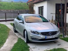 Volvo S60 T5 AWD Inscription Platinum - 2