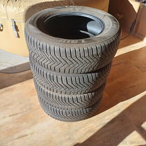 Predám pneumatiky 205/65R15 - 2