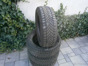 Predám 4x zimné pneu Michelin 205/55 R16 91T - 2