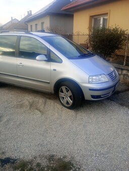 Predám/vymením vw Sharan 2007 1.9tdi 85kw automat - 2