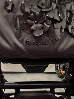 Cybex Priam Simply Flowers Grey - 2