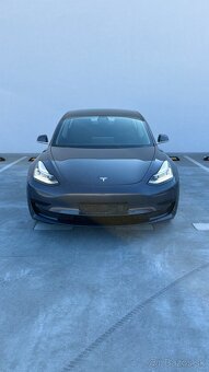 Tesla model 3 Standard Range+ - 2