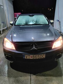 Mercedes Benz C200 - 2