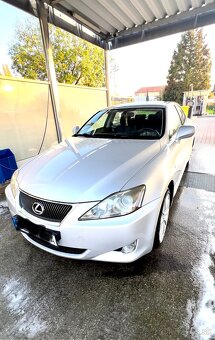 Lexus IS220D - 2