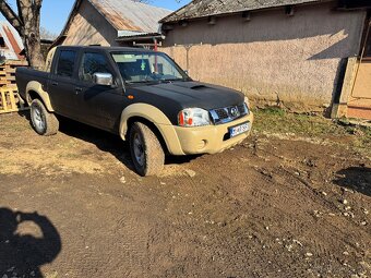 Nissan navara 2.5 98kw - 2