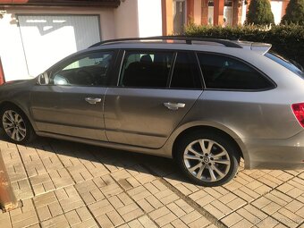 Škoda Superb - 2