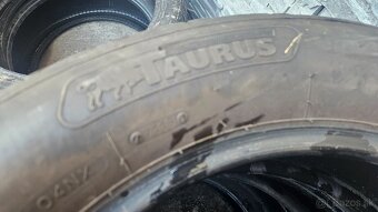 Letne pneu taurus 215/60 r17 - 2