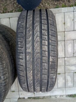 Pirelli Cinturato P7 225/45 R17 - 2