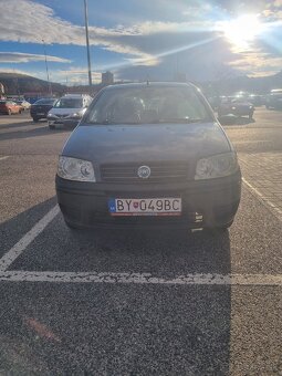 Fiat Punto 1.2 benzin 44 kW 2004 r.v. šedá metalíza - 2