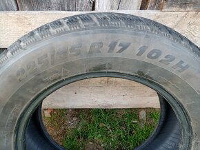 Zimne pneumatiky 225/65 R17 - 2