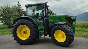 John Deere 6215 R - 2