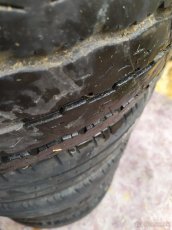 2ks 215/70 R15 C letné Bridgestone - 2