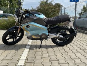 Elektrický motocykel Super Soco TC Wanderer - 2