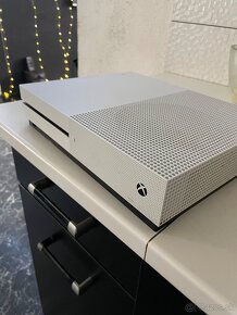 Xbox one s - 2