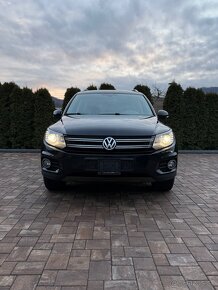 Volkswagen Tiguan 2.0 TDi 4MOTION/DSG - 2