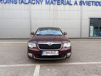 Škoda Superb 2 2.0 TDi M6 sedan - 2