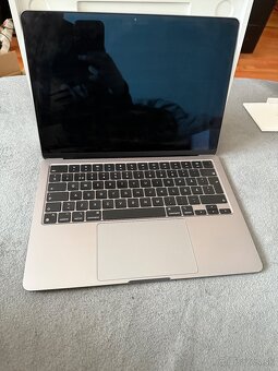 Predám MacBook Air 2022 13.6 M2 256GB Space Grey Stav Nového - 2