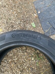 Pneu Continental 245/45r19 - 2